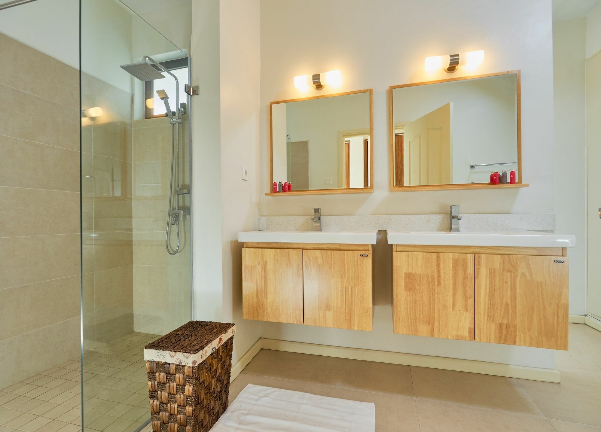 Liberty Drive Apartments & Penthouses By Lov ทรู โอซ์ บิชส์ ภายนอก รูปภาพ